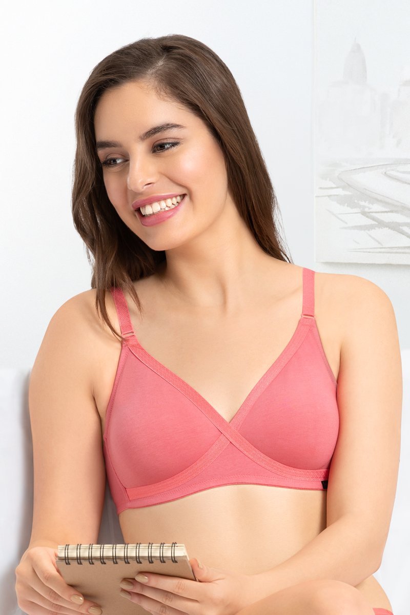 every de Non-Padded Non Wired Smoothing Crossover Bra - Sunkist-Coral