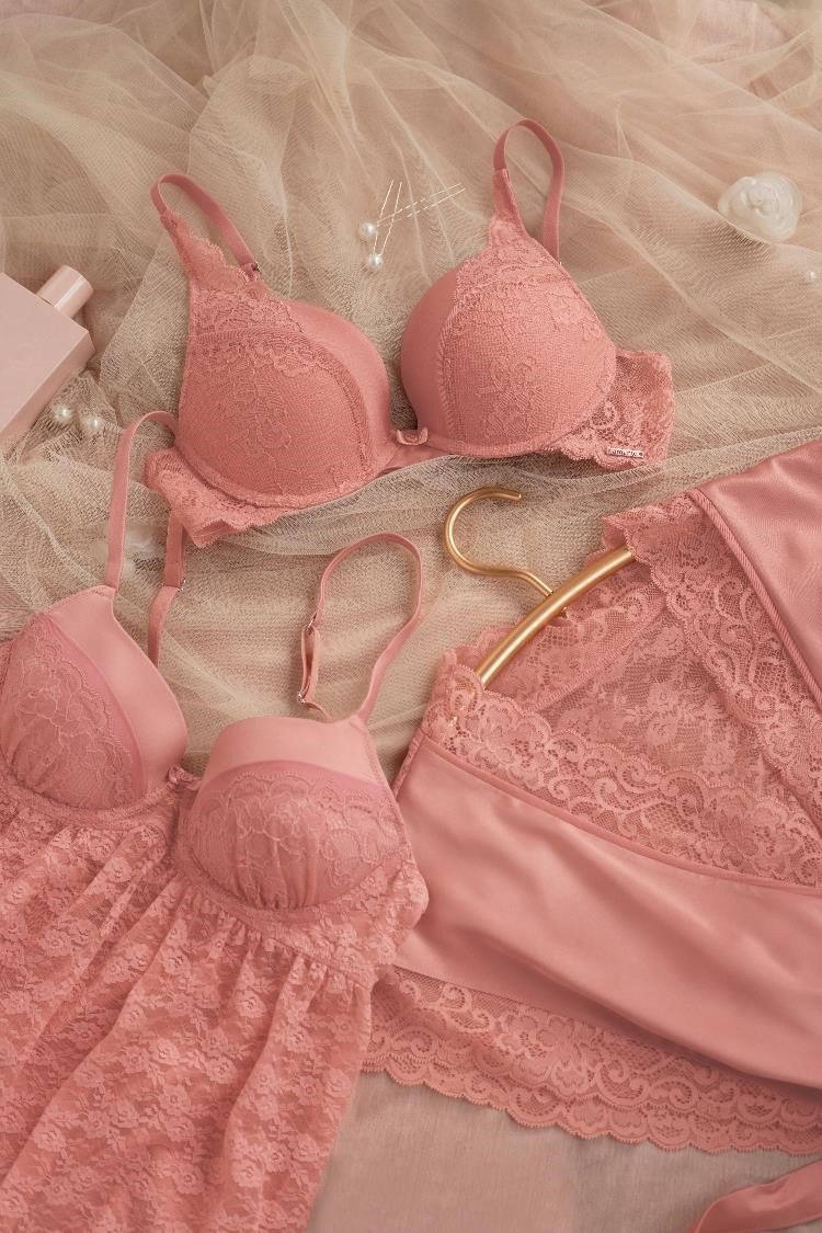 Bridal Bliss - Completing the Bride's Trousseau Collection | amanté