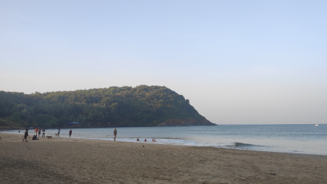 Sandy Sashays on the Beach: What to Wear in Goa