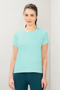 Essential Crew Neck Tee - Soothing Sea - color option