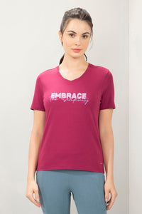 Essential V-Neck Printed Tee - Embrace Print - color option