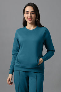 Essential Fleece Sweatshirt - Corsair - color option