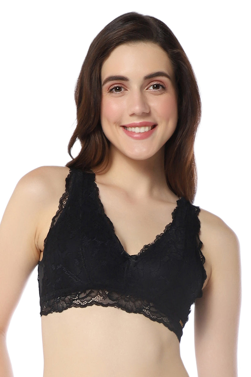 Padded Non-Wired Chic Lace Racerback Bralette - Black