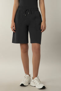Elements Relaxed Shorts - Black - color option