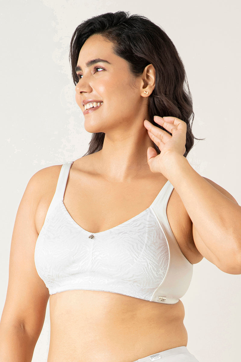 Buy Mystic Poise Non-padded Non-wired Minimizer Bra - White | amanté