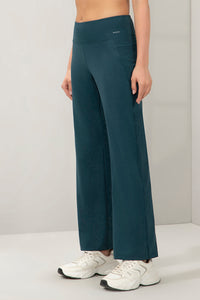 Flaunt Flared Travel Pants - Reflecting Pond thumbnail 2