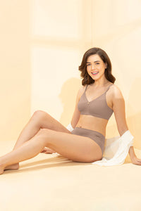 Total Support Non-Padded Non-Wired Bra - Warm Taupe thumbnail 5