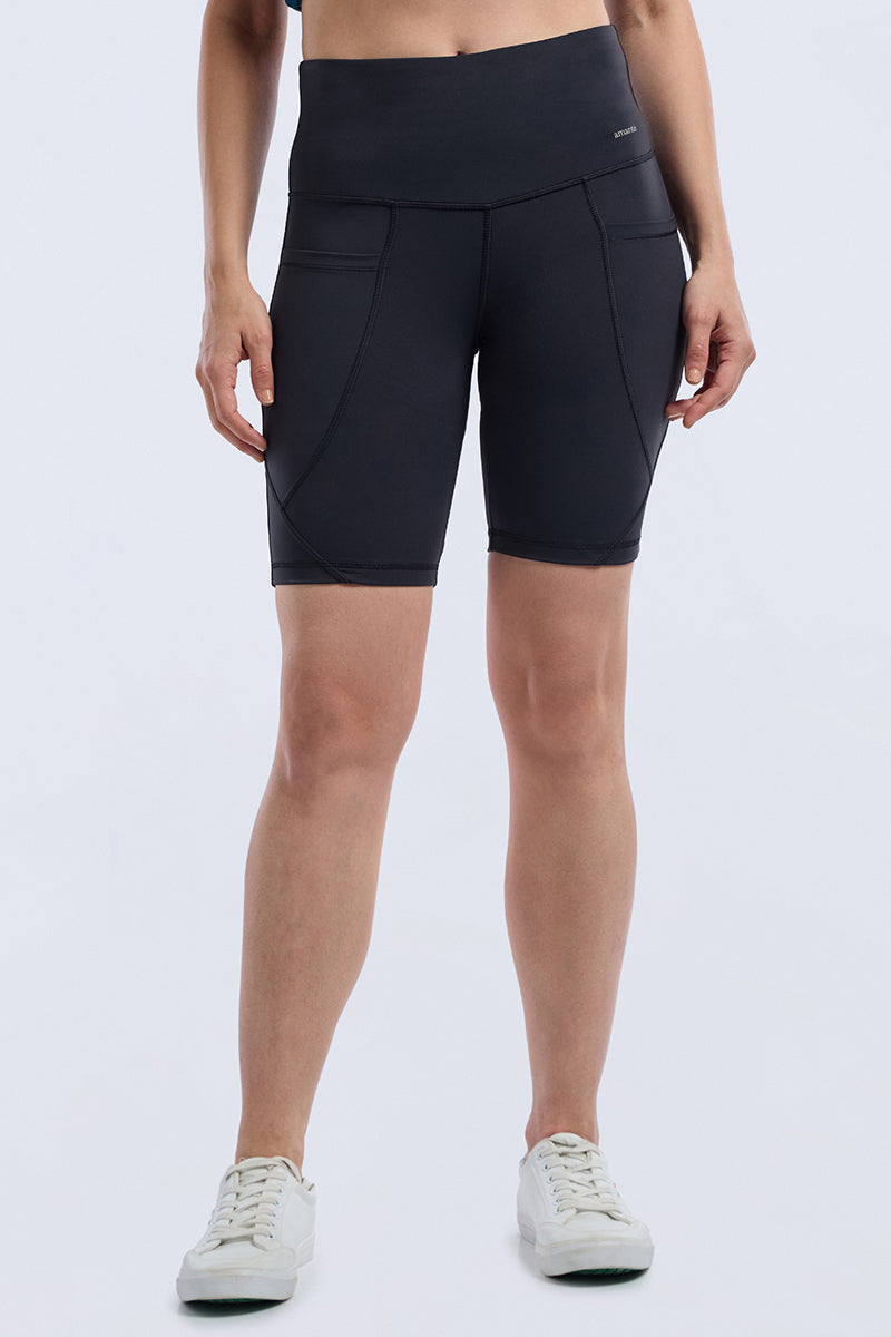 Energize cycling shorts - Black - Image 9 of 11