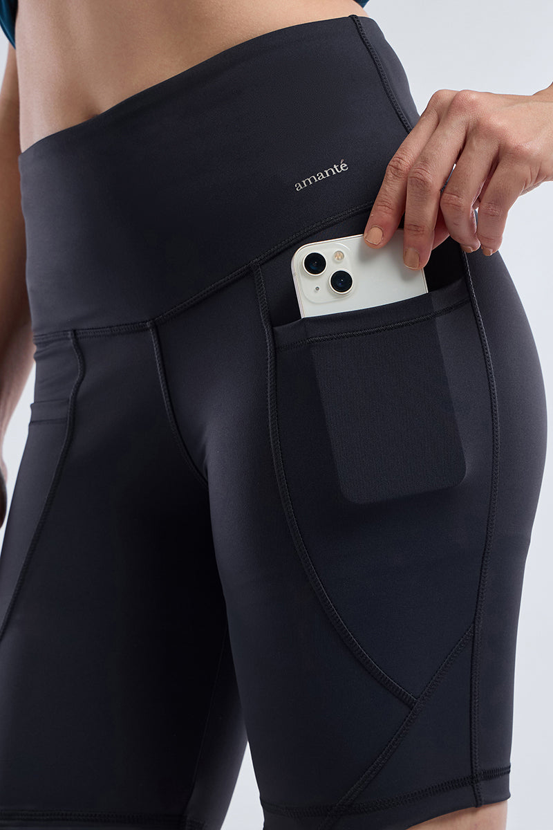 Energize cycling shorts - Black - Image 10 of 11