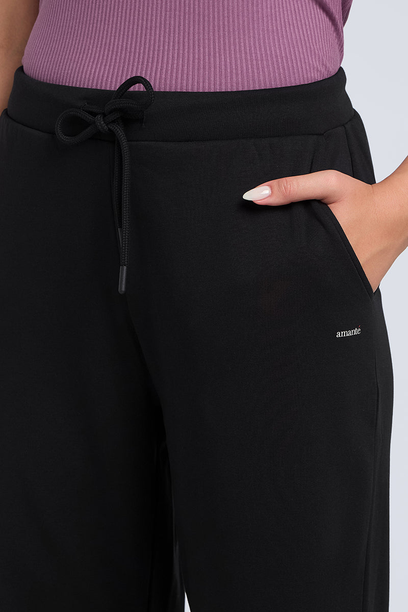 Everyday Flare Pants - Black