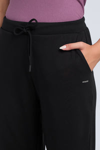 Everyday Flare Pants - Black thumbnail 3