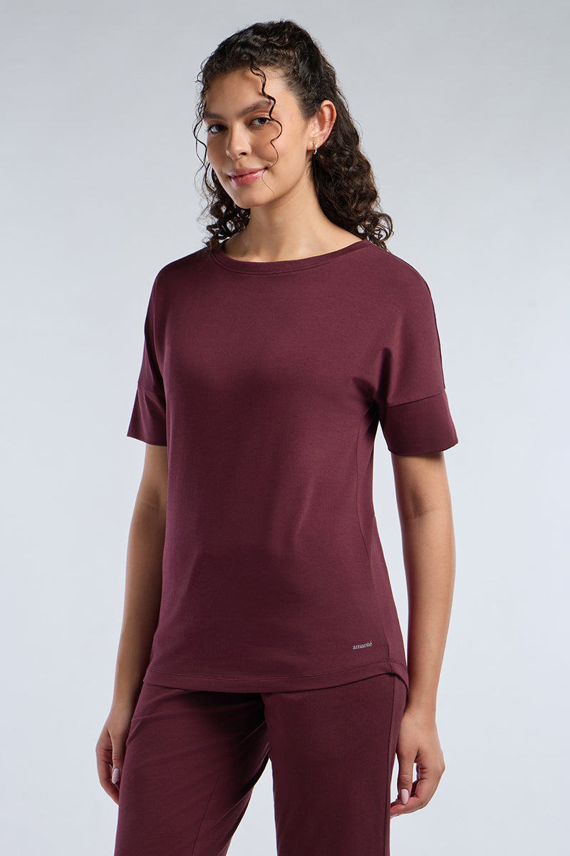 ELEMENTS LONG LENGTH TEE - Maroon Banner