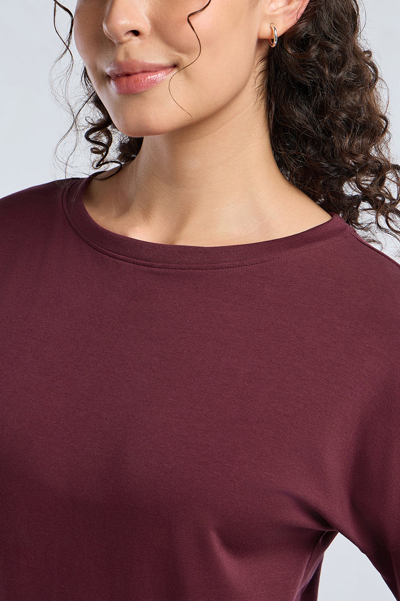 ELEMENTS LONG LENGTH TEE - Maroon Banner