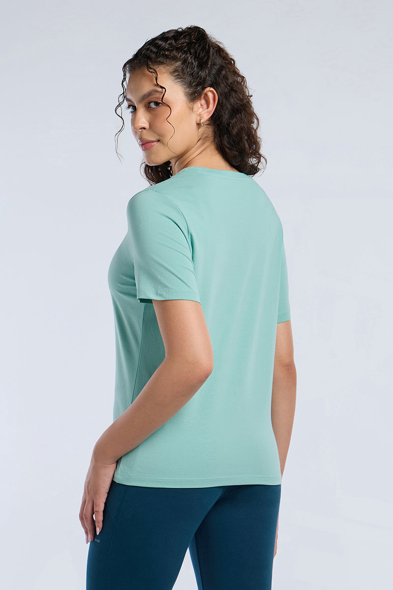 ESSENTIAL PRINTED TEE - Pastel Turquoise Base