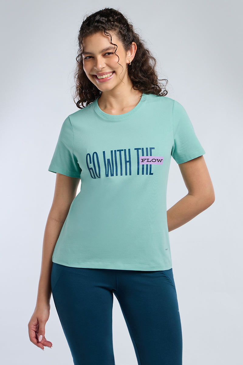 ESSENTIAL PRINTED TEE - Pastel Turquoise Base