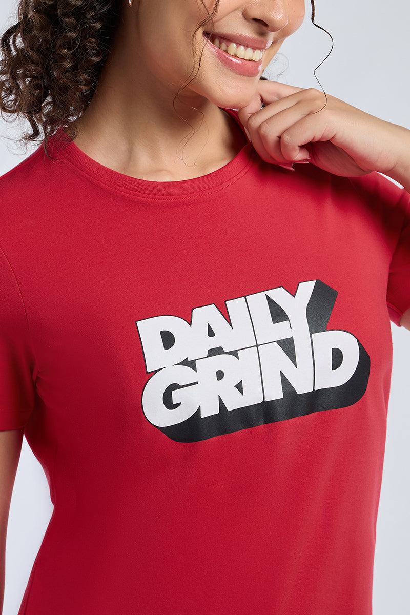 ESSENTIAL PRINTED TEE - Scarlet Base - Image 5 of 7