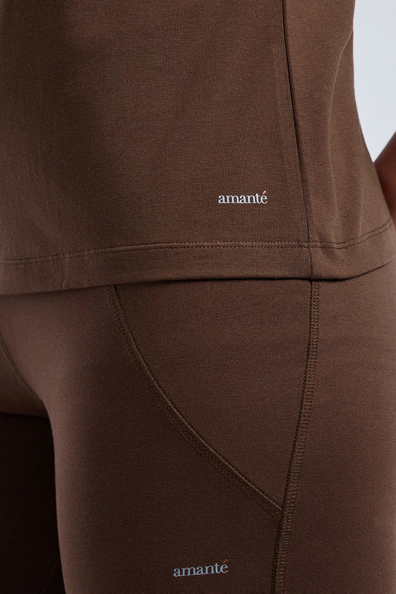 ESSENTIAL PRINTED TEE - Shaved Chocolate Base
