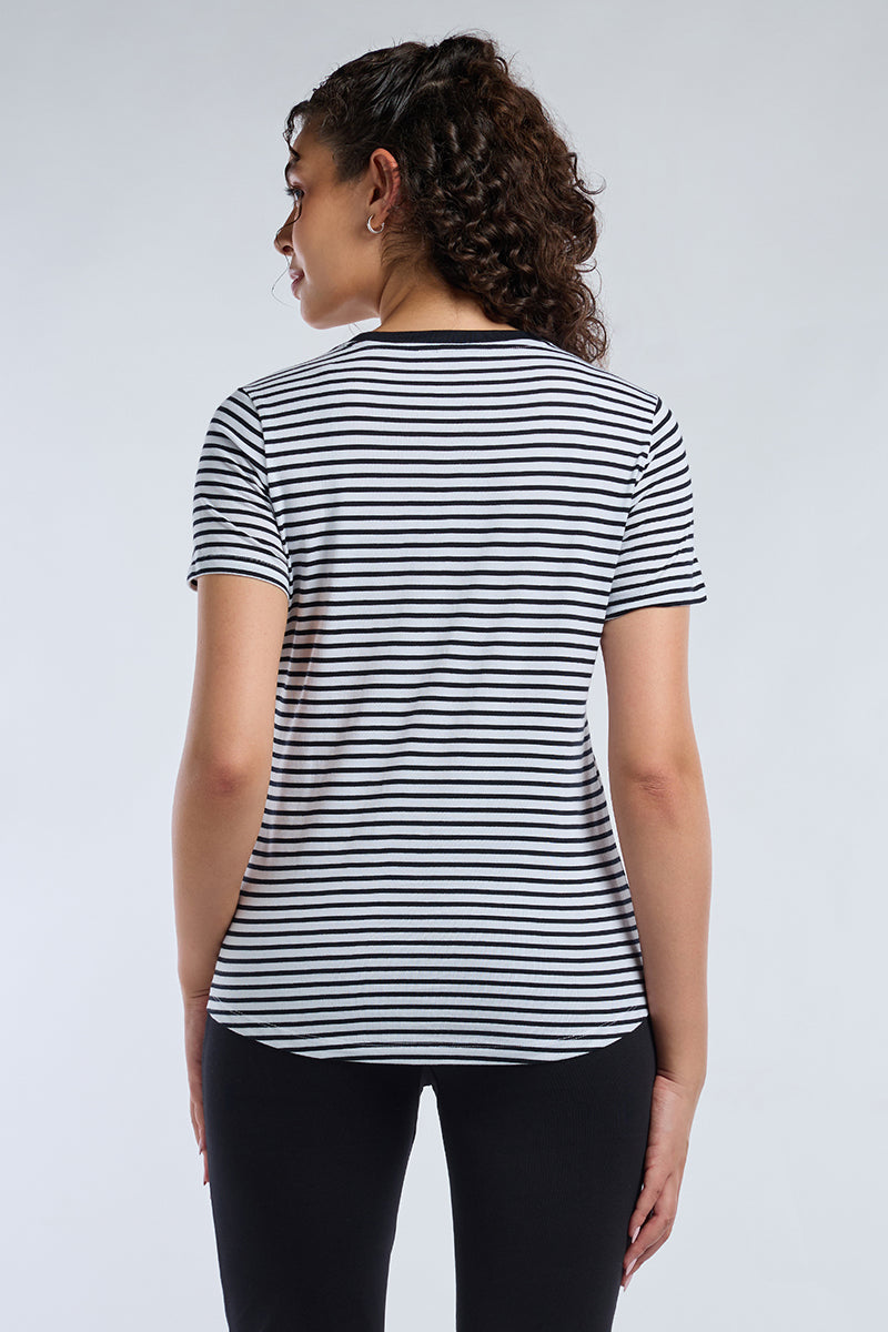 ESSENTIAL STRIPE TEE - Black and whites Stripes - Image 2 of 6
