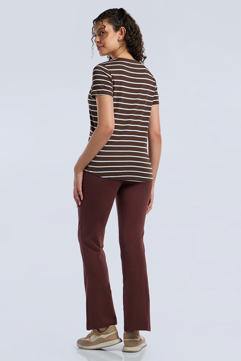 ESSENTIAL STRIPE TEE - Shaved Chocoloate Stripes