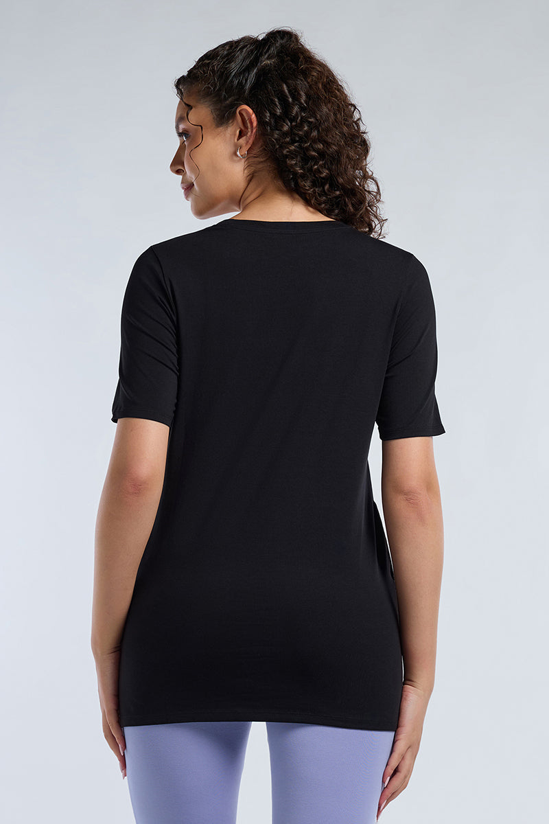 Easy Wear Tee - Black Base - Image 2 of 7