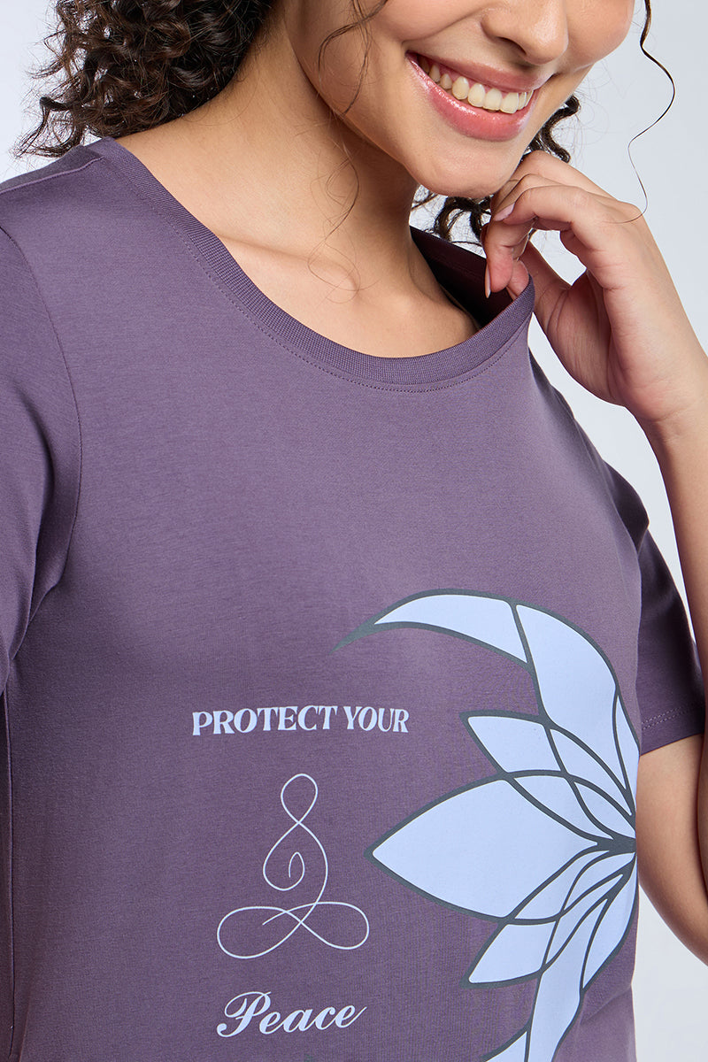 Easy Wear Tee - Mulled Grape Base