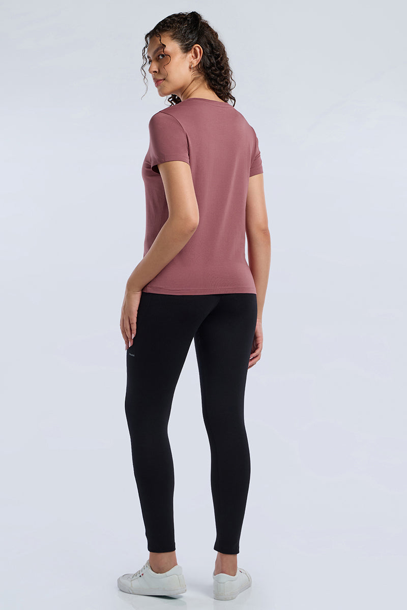 ESSENTIAL V NECK TEE - Deco Rose