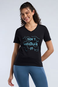 ESSENTIAL V-NECK PRINTED TEE - Black Base thumbnail 1