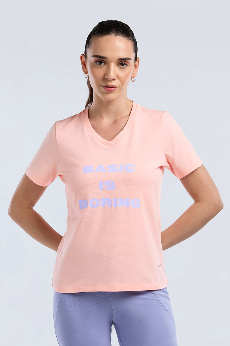 ESSENTIAL V-NECK PRINTED TEE - Gossamer Pink Base