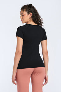 Energize Active Crew Neck Tee - Black thumbnail 2