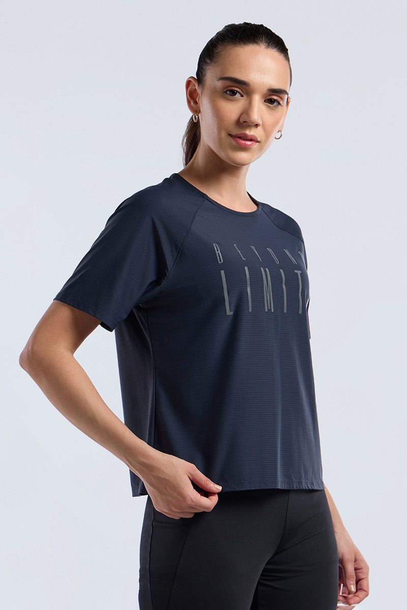 Full mesh workout tee - Dark Grey Base - Image 3 of 7