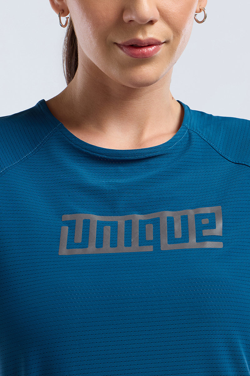 Full mesh workout tee - Teal Base - Image 4 of 7