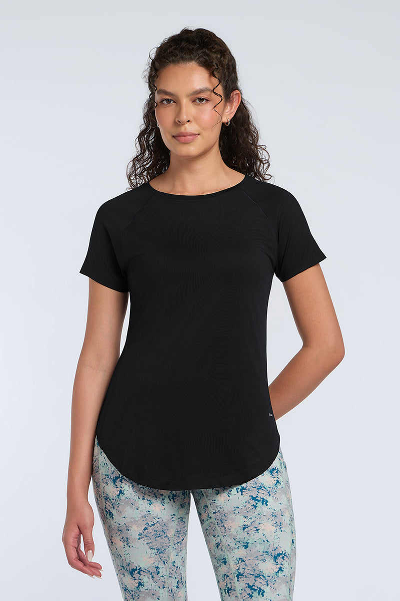 Easy Curve Tee - Black