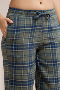 Unwind Sweat Set - Beetle Checks & Happy Holiday Print thumbnail 4