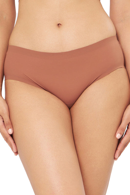 Vanish Solid Low Rise Hipster Seamless Panty - Caramel Nude