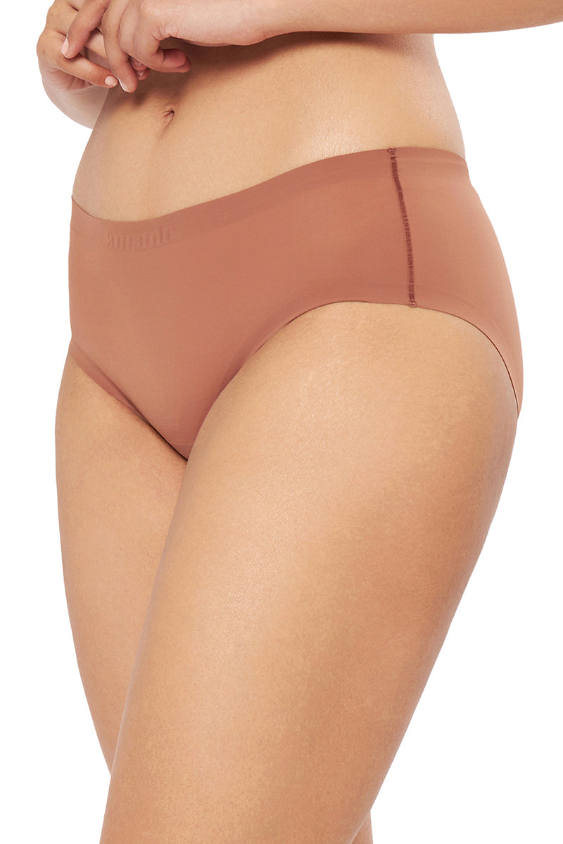 Vanish Solid Low Rise Hipster Seamless Panty - Caramel Nude