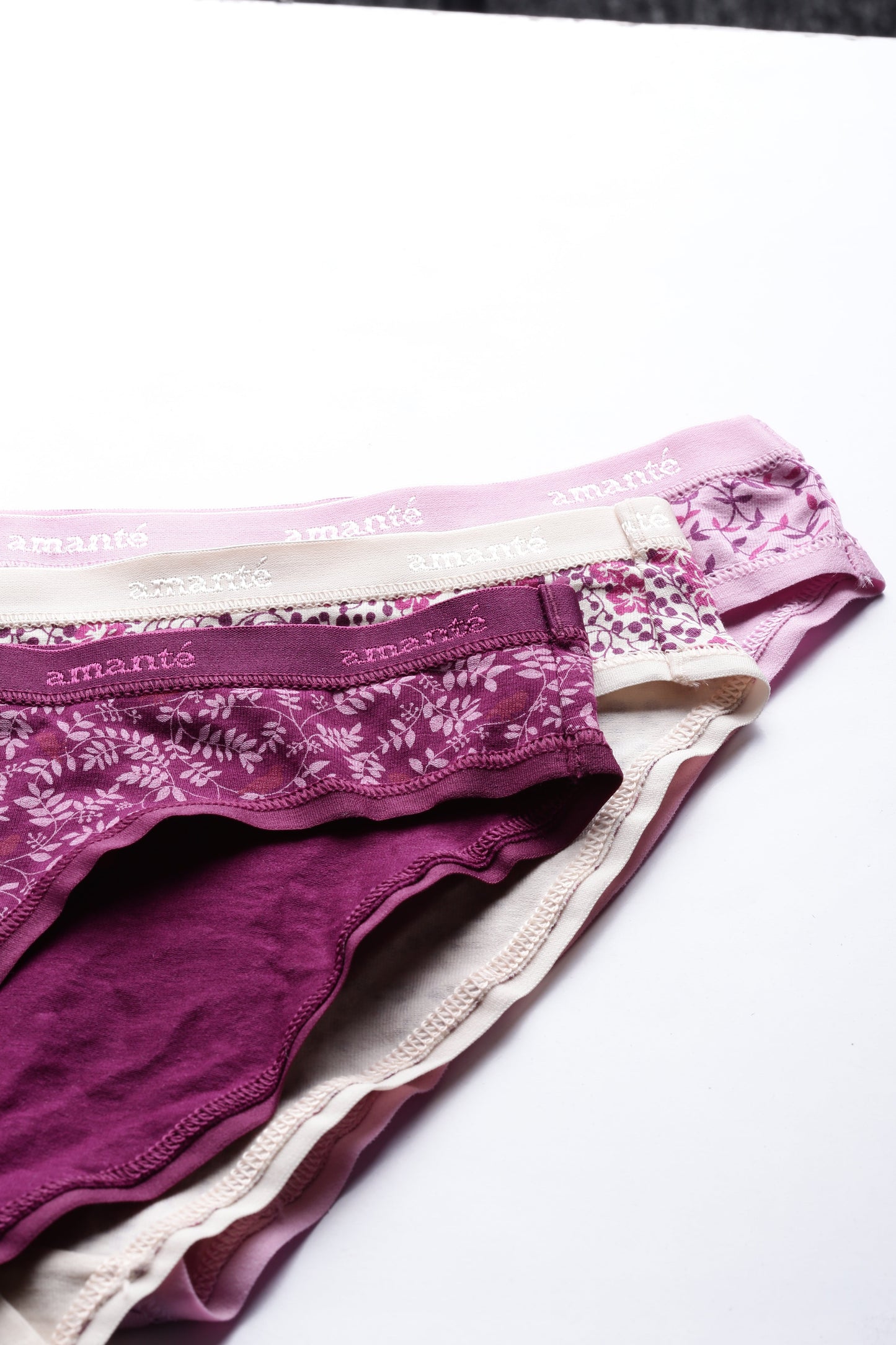 Printed Low Rise Bikini (Pack of 3)