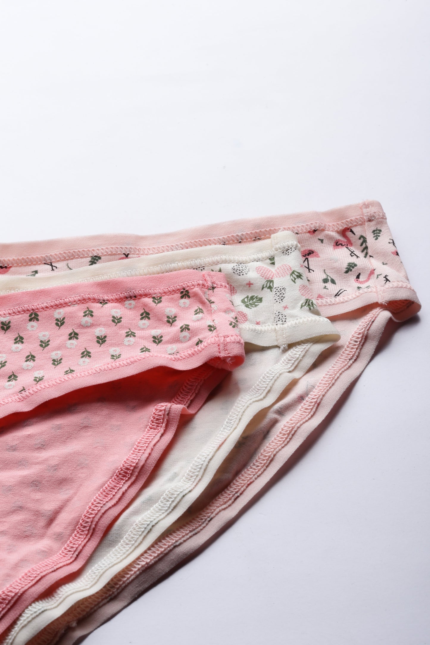 Printed Low Rise Bikini (Pack of 3)